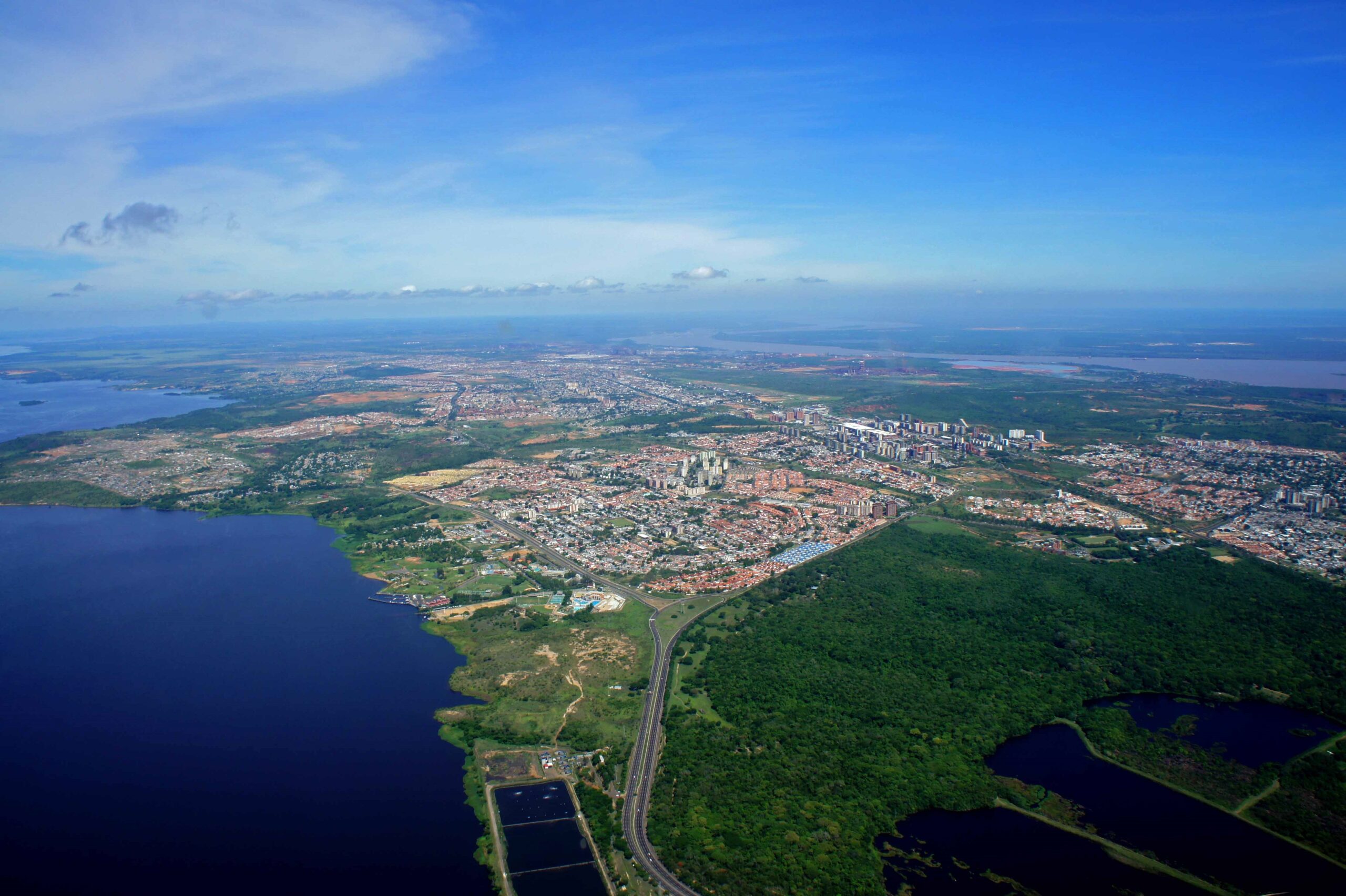 Panorámica_aérea_de_ciudad_Guayana